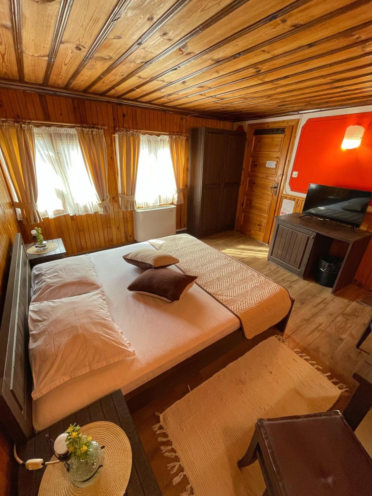 Guest Rooms Colorit Копривштица Экстерьер фото