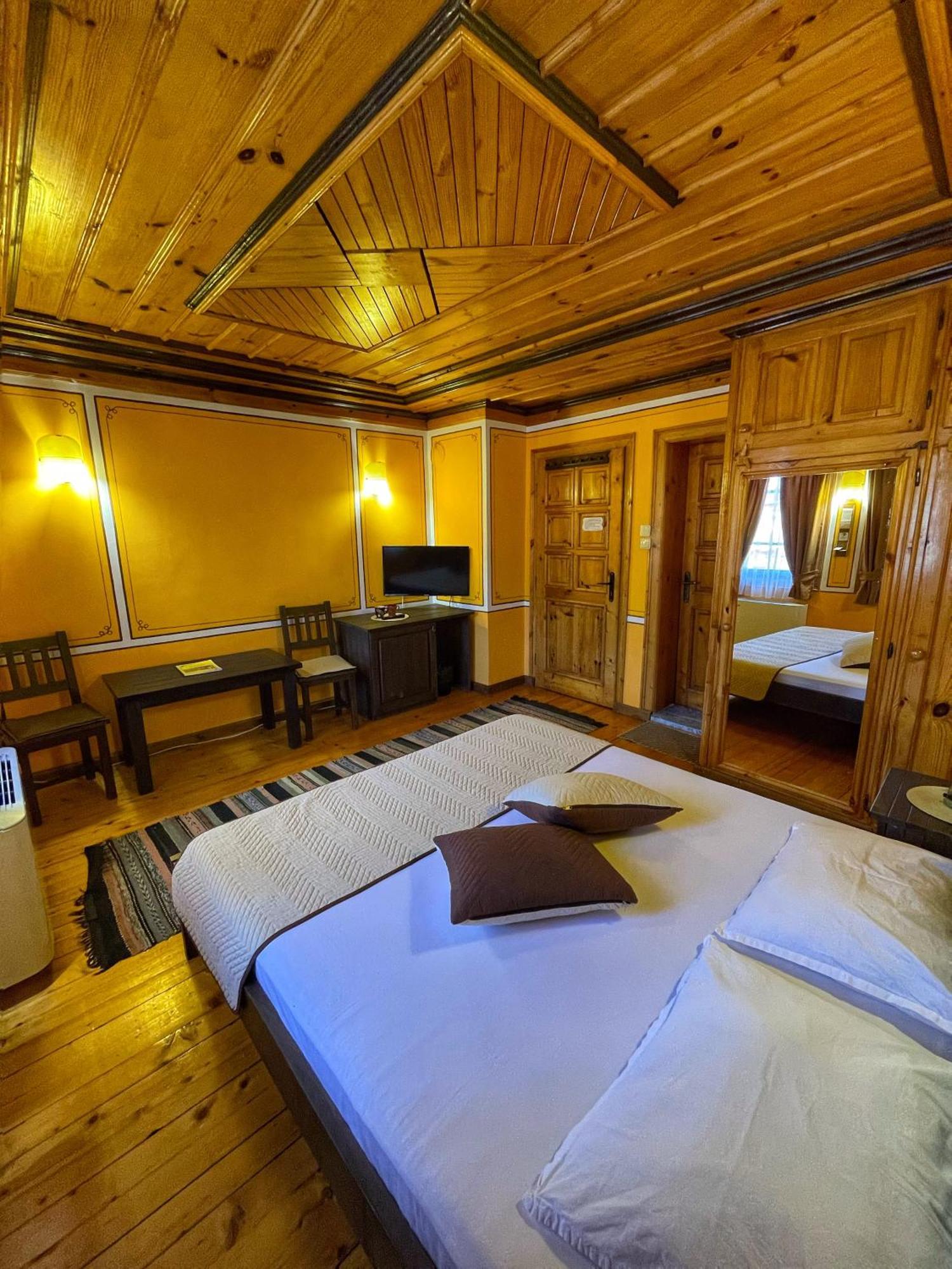 Guest Rooms Colorit Копривштица Экстерьер фото